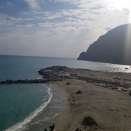 Olivia New Apt With - Ac Monterosso al Mare Buitenkant foto
